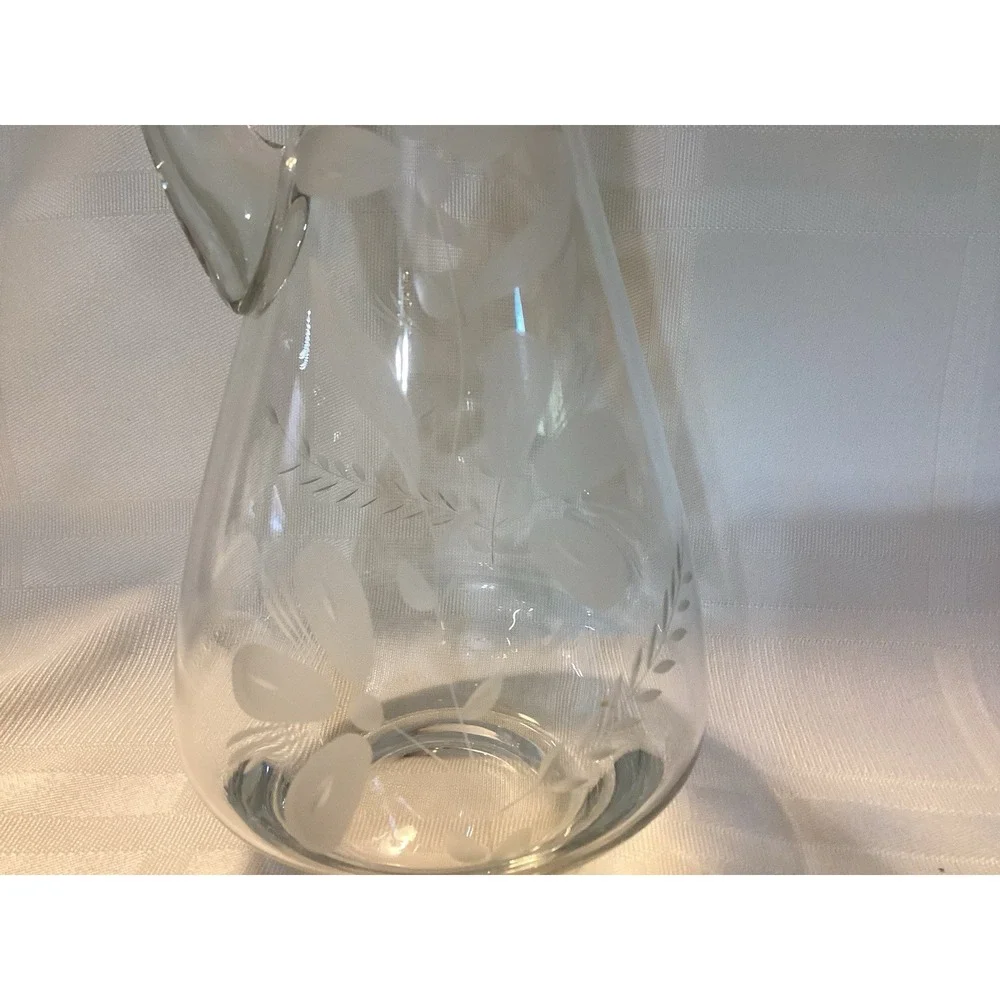Vtg Glass Wine Liquor Decanter Floral Etched Glass w/ Stopper Barware 14